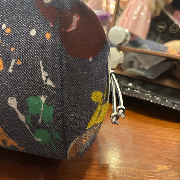 Dooney And Bourke  rare rare denim splash with white leather trim, gold hardware - Picture 13 of 16